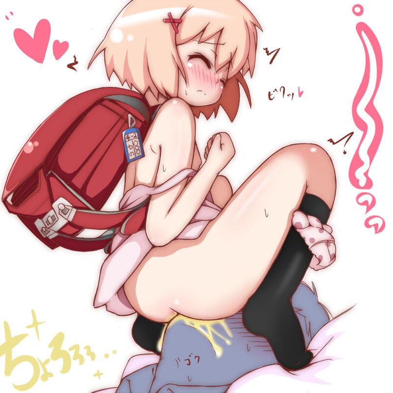 女の子のおしっこをゴキュゴキュ飲み干す健康尿療法が体にいいのと変態過ぎると話題にw・・・飲尿二次エロ画像